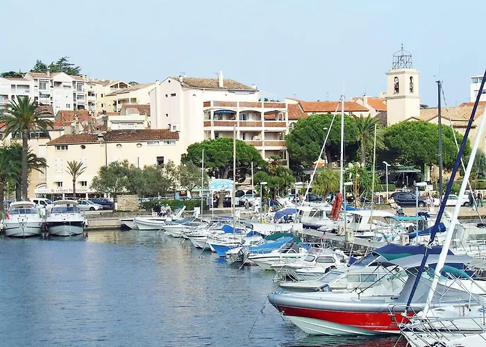 Mazet Climatise Avec Jardin, Piscine Privee Et Proche Mer, 3 Pieces, 6 Couchages A - Fr-1-226-545 Dom wakacyjny Sainte-Maxime